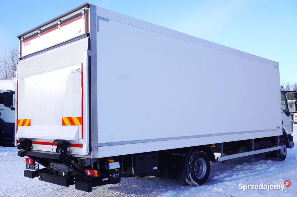 DAF LF 12210 kontener 18 palet z windą 50 małopolskie sprzedam