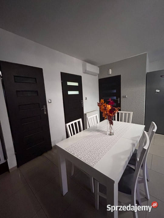 Przytulny dom z ogródkiem i garażem Wieruszów sprzedam