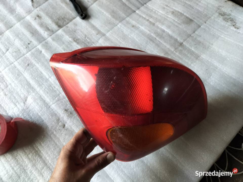 Fiesta MK5 LAMPA TYL LEWA lubelskie Kamień-Kolonia sprzedam