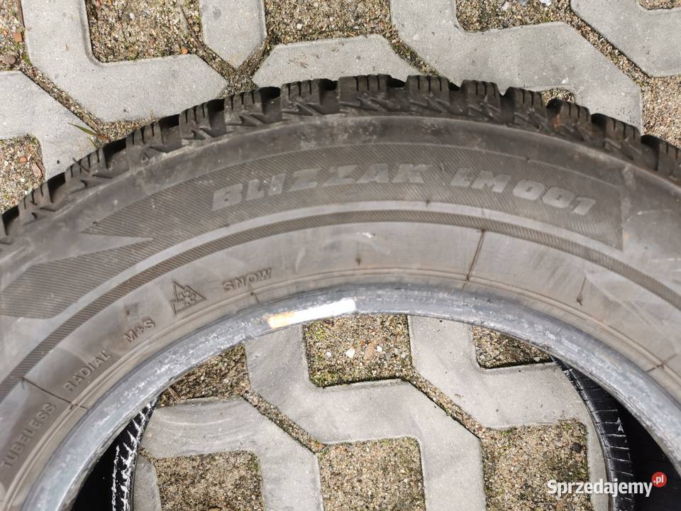 Opona zimowa 19565R15 BRIDGESTONE BLIZZAK LM 001 Lubicz Górny