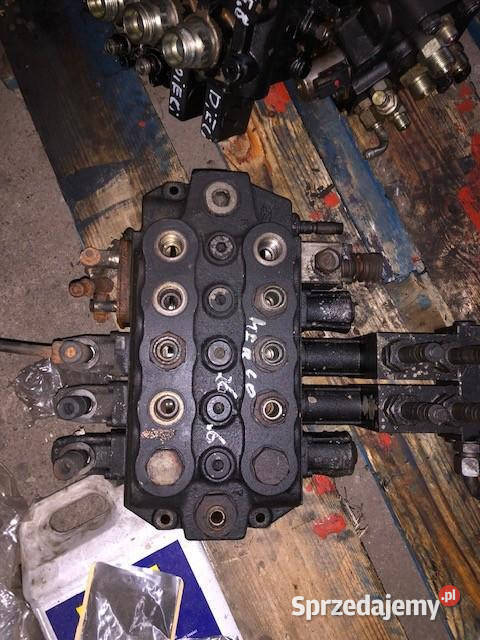 Rozdzielacz Hydrauliczny Merlo Blok Rozdzielacza Jastrzębniki
