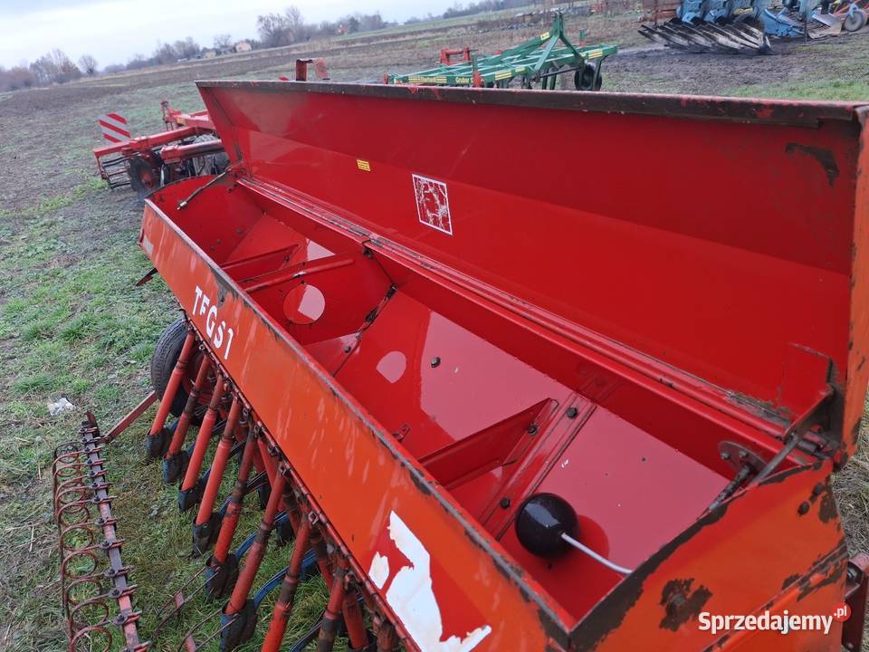 Stegsted 25 siewnik zbożowy Busko-Zdrój sprzedam