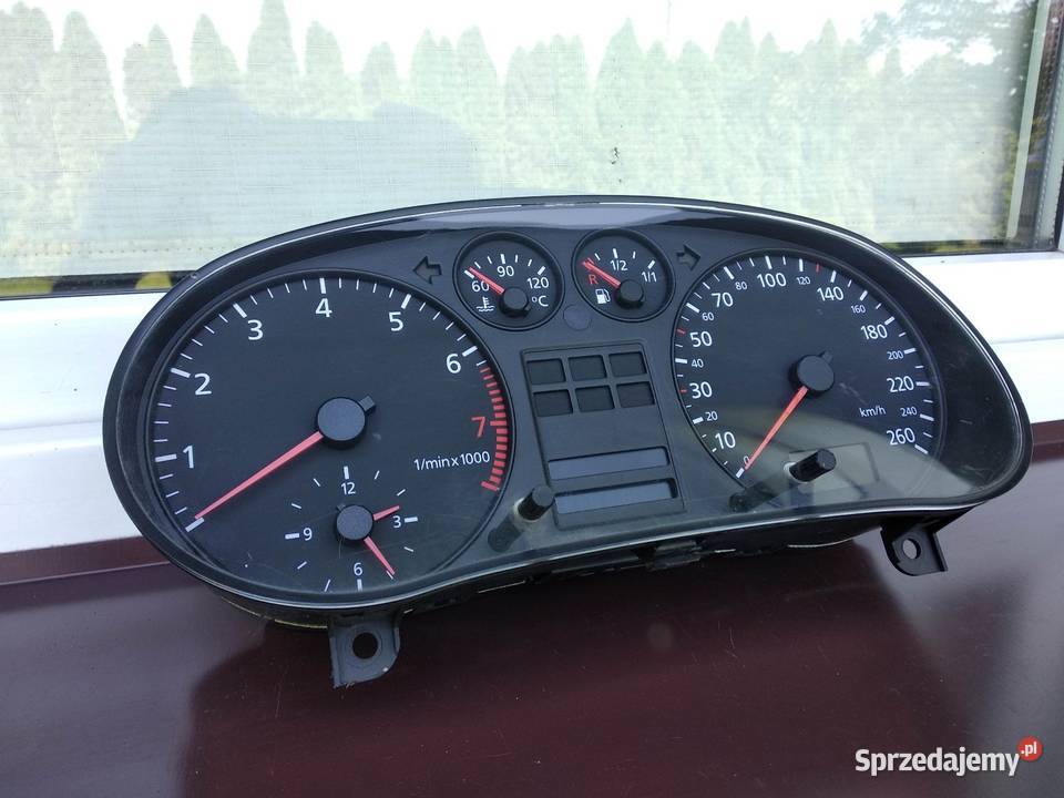 Audi A3 8L licznik zegary prędkościomierz łódzkie Sieradz sprzedam