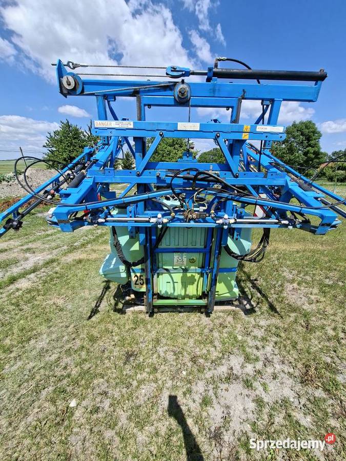 Opryskiwacz BERTHOUD 18m 1000l 1 właściciela Prandocin-Iły