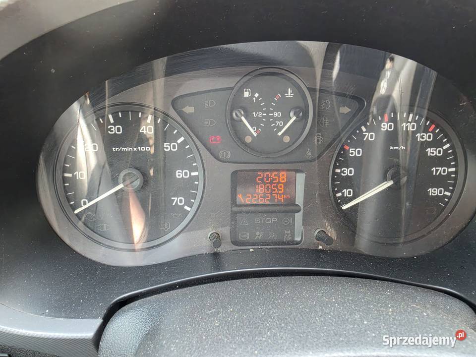 Peugeot Partner 3 osobowy 16 HDI śląskie Tychy