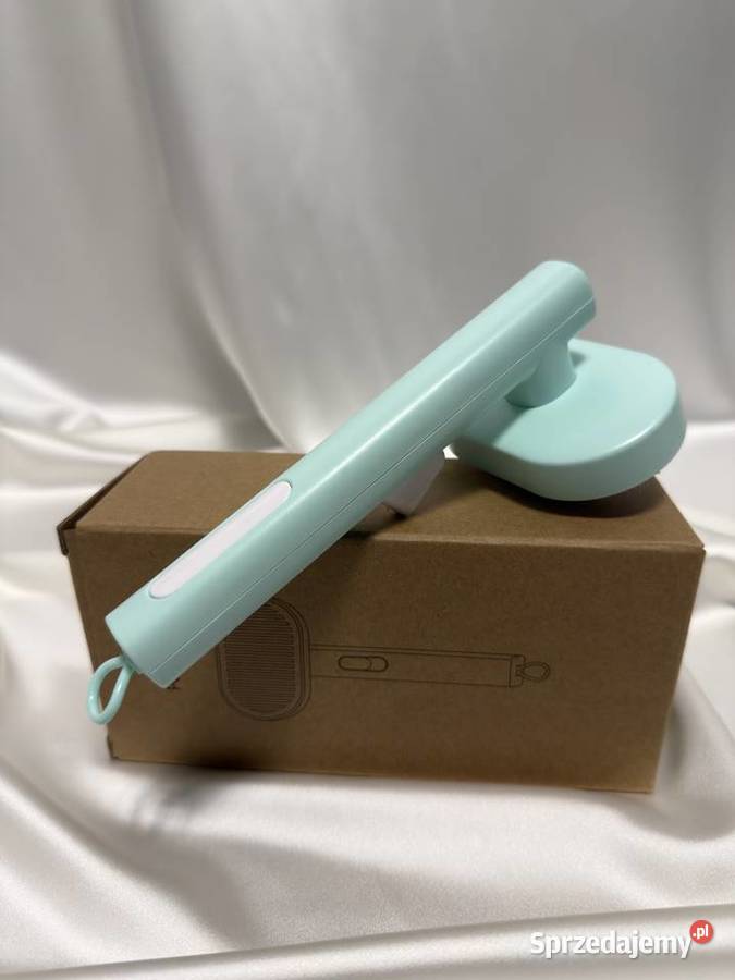 Szczotka do sierści Psa i Kota SAMOCZYSZCZĄCA Aleksandria