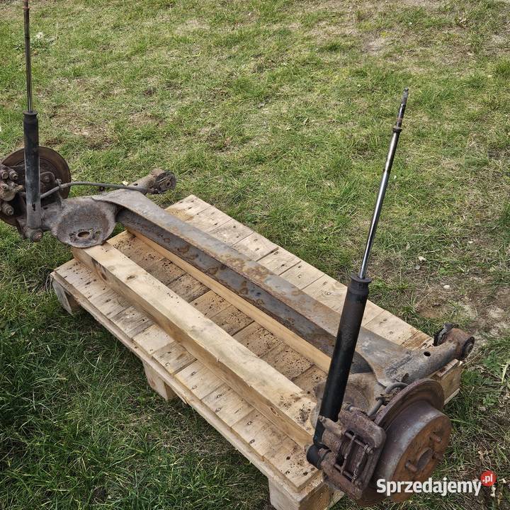 Toyota Yaris 1 9905 TS tylne zawieszenie kpl Belki zawieszenia pomorskie Gdańsk