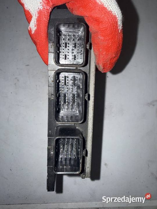 Komputer moduł ECU 8200334419 Renualt Megane