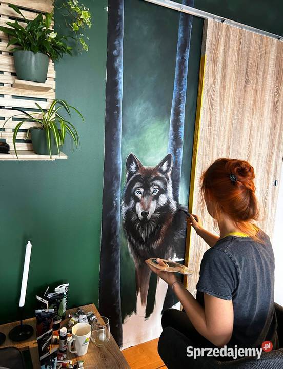 Artystyczne malowanie ścian mural w domu Stalowa Wola