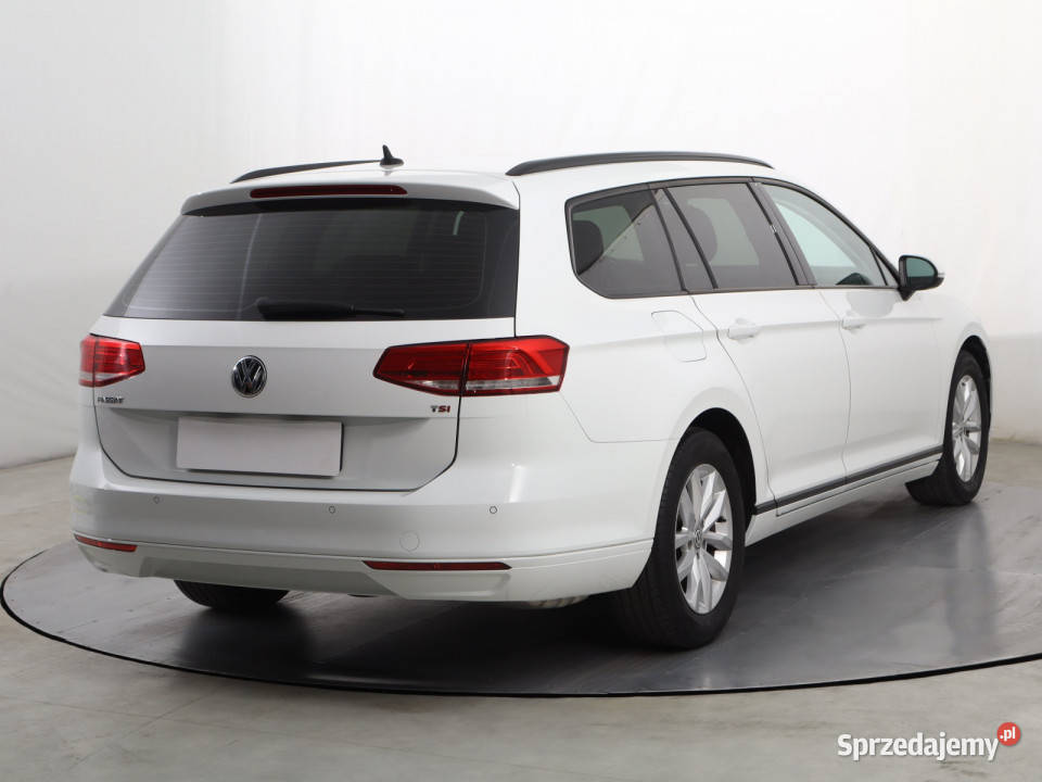 VW Passat 14 TSI Samochody osobowe sprzedam