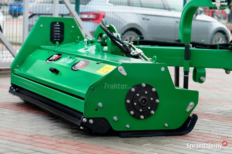 Kosiarka bijakowa na wysięgniku AGF 220 z Tajęcina