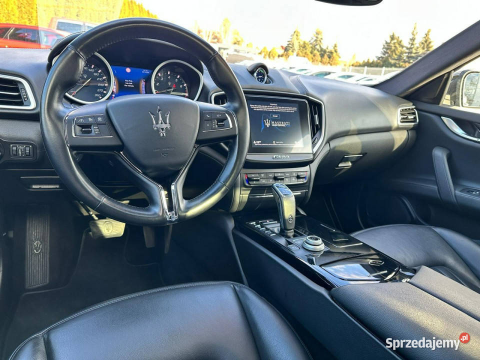 Maserati Ghibli SQ4 GranLusso Harman Kardok Sedan / Limuzyna Baranowo