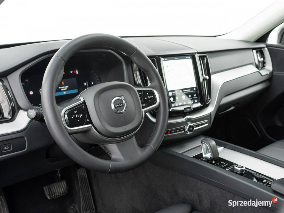Volvo XC 60 GD5J522B5 B AWD Plus Dark Podgrzf światła LED Gdańsk