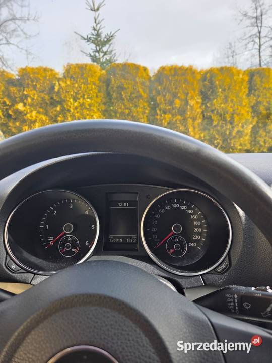 VolkswagenGolfVI 105KM Trzciana