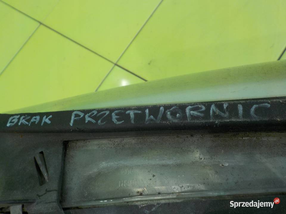 BMW 3 E92 LIFT 20 D 10r 2D COUPE XENON lampa Suków