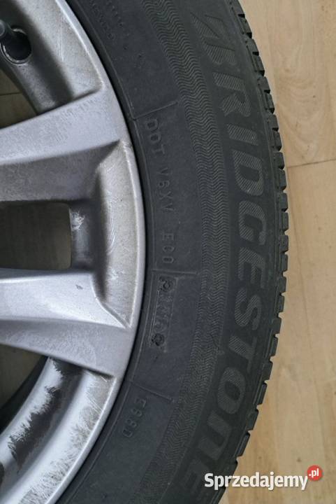 Oryginalne koła Mazdy3 Opony letnie R16 kujawsko-pomorskie Rypin