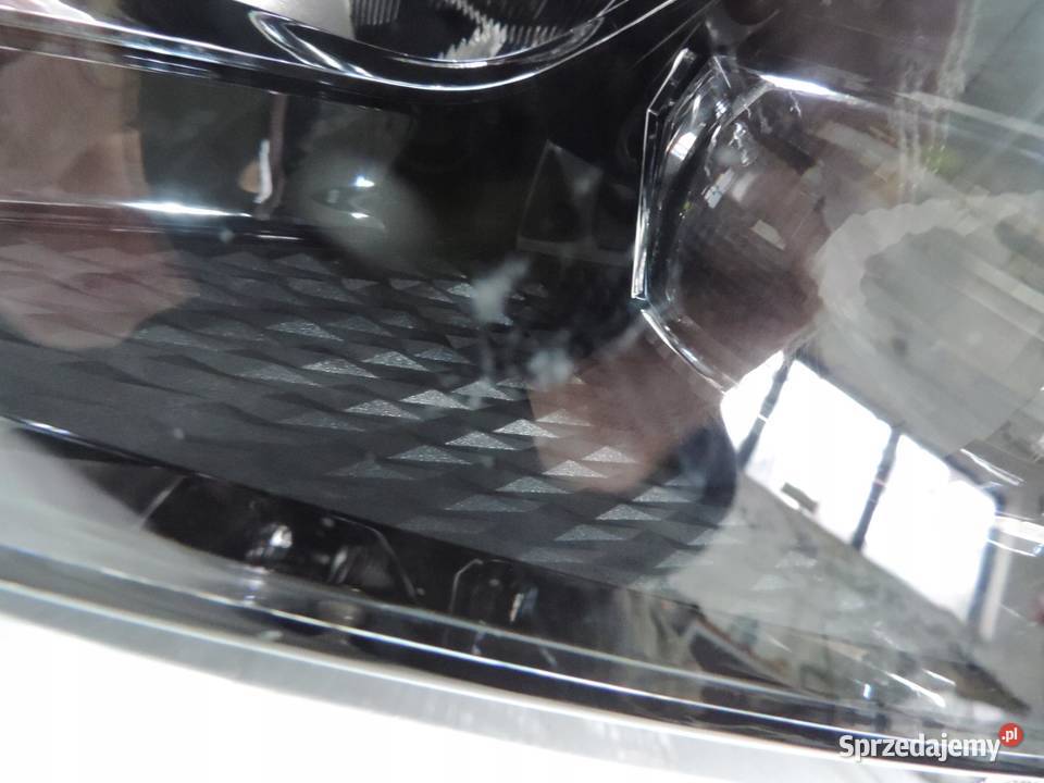 Lampa przód przednia lewa SKODA KAROQ LIFT 2021