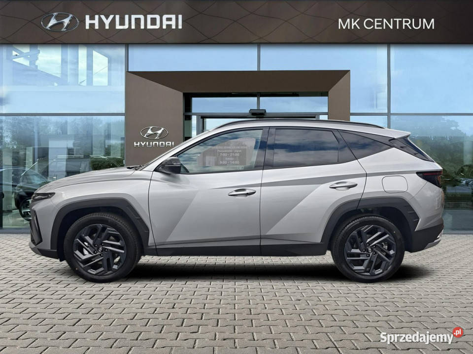 Hyundai Tucson 16 TGDI 6MT 2WD 150 wersja SMART 1598cm3 Samochody osobowe Piotrków Trybunalski