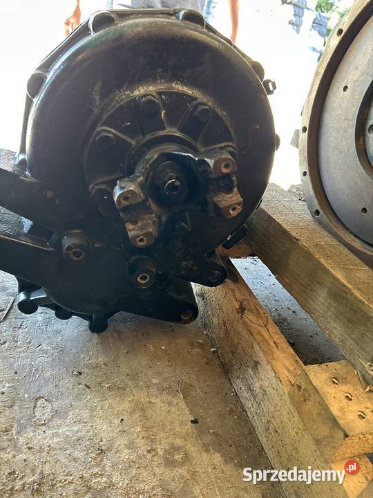 Przekładnia rozdzielnia do wozidła koparki Gromnik sprzedam