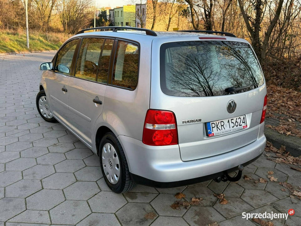 Volkswagen Touran Volkswagen Touran 16 Benzyna nieuszkodzony Gostyń sprzedam