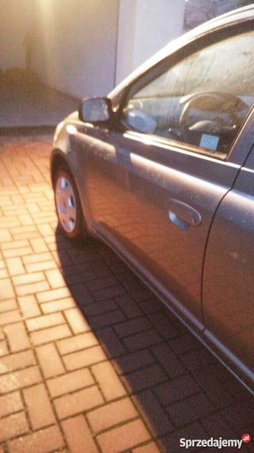 Sprzedam Toyote Yaris z małym przebiegiem 1000cm3 Krapkowice