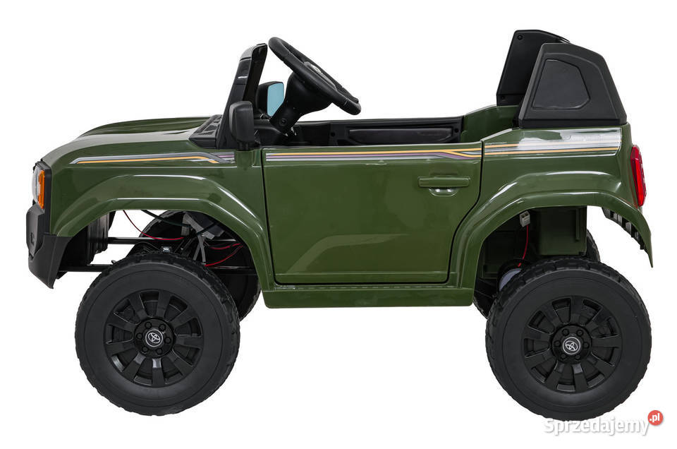 BAWIBUS Auto autko na akumulator TOYOTA LAND czarny