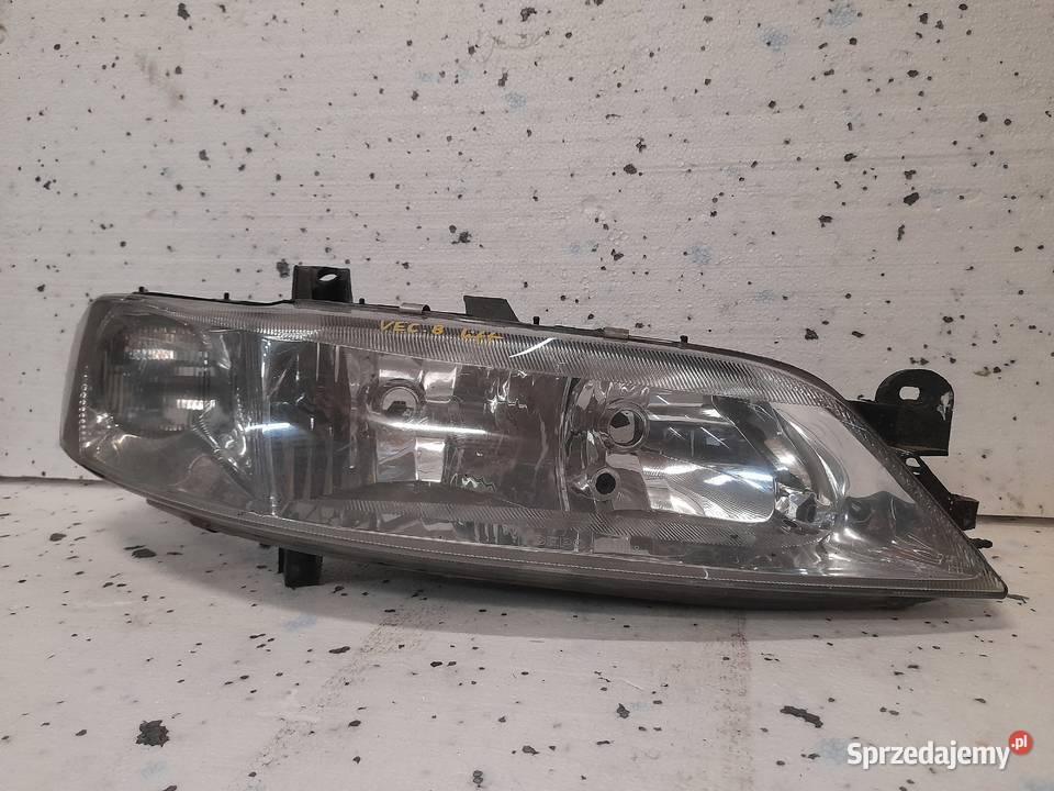 Lampa przednia prawa przód prawy reflektor Depo Wyszków