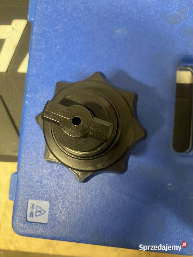 Śruba mocująca koło zapasowe mocowanie Audi VW Bystrzyca