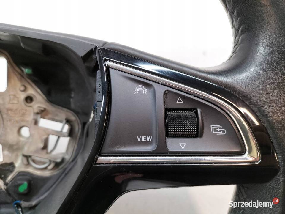KIEROWNICA TRÓJRAMIENNA SKÓRZANA Skoda Superb