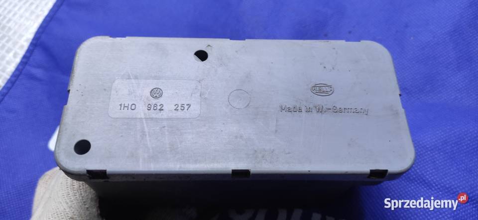 VW golf III pompa zamykania pompka zamka osobowe Kiełczewice Dolne