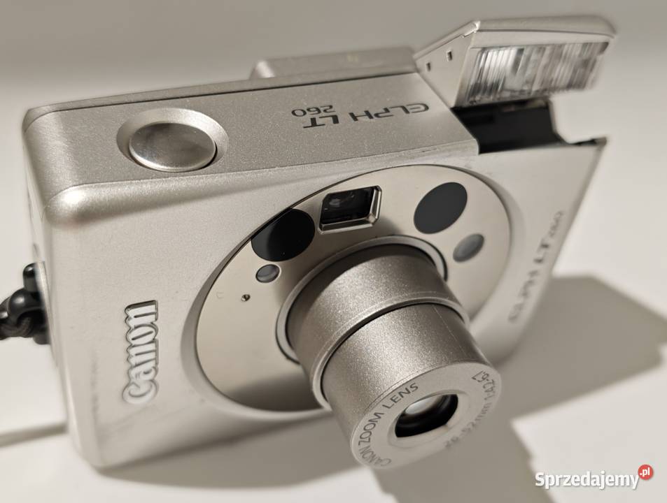Canon ELPH LT 260 IXUS Z70 cztery klisze