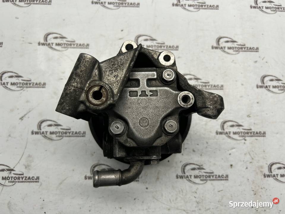 AUDI Q7 30 TFSI V6 24V CJT 272 pompa wspomagania Kielce