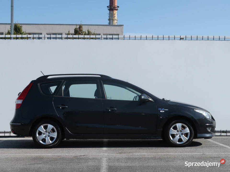 Hyundai i30 14 CVVT Rok produkcji 2011 Lublin