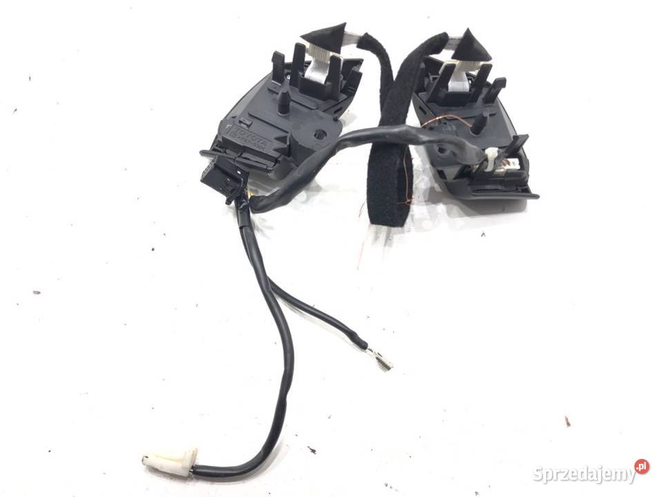 PRZEŁĄCZNIKI KIEROWNICY TOYOTA COROLLA E13 0409 sprzedam