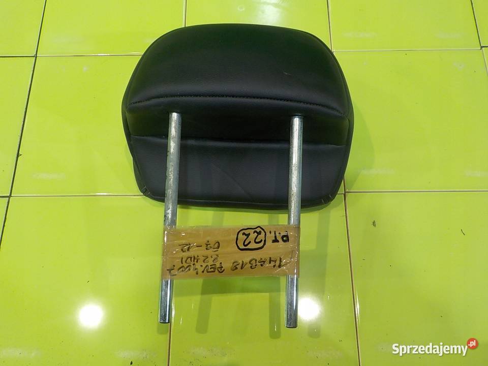 PEUGEOT 4007 22 HDI 09r 5D zaglowek prawy tyl