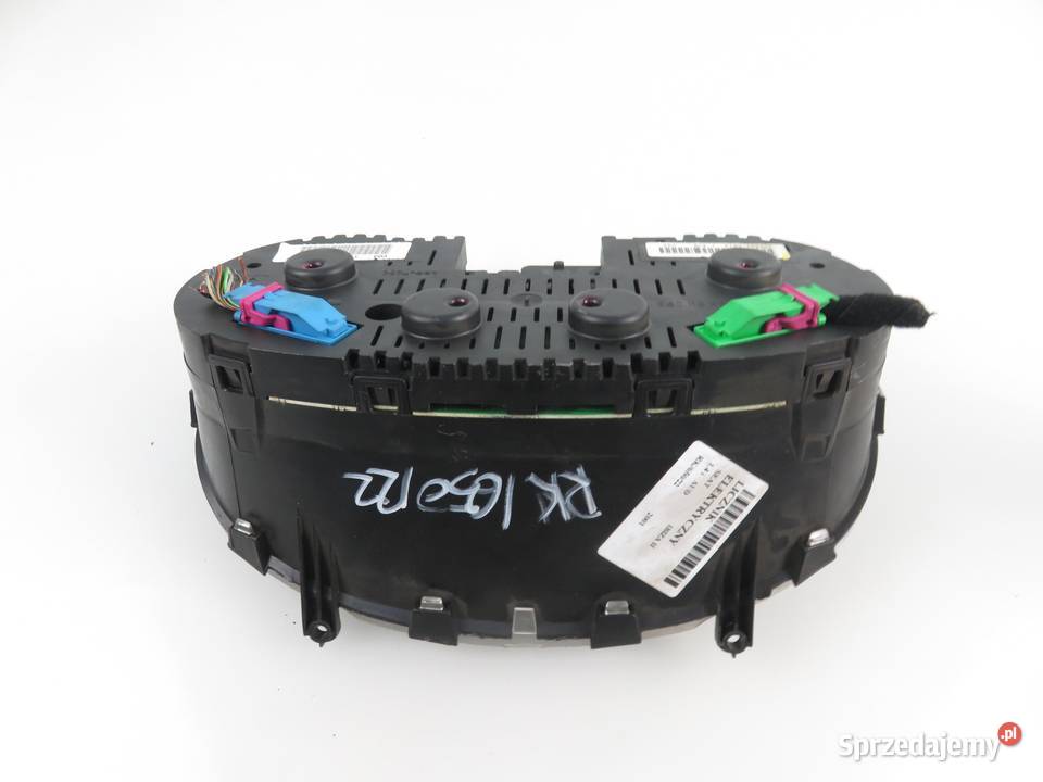 LICZNIK SEAT IBIZA II 14 MPI W06K0920821C osobowe