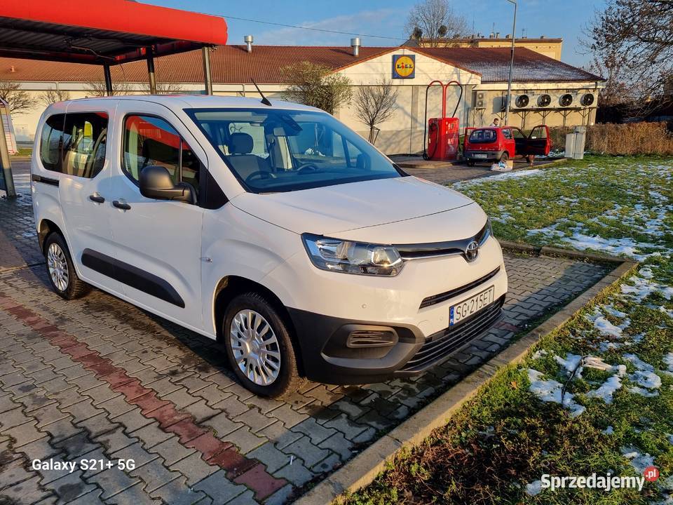 Toyota Proace City Verso 15 102 vat23 Rok produkcji 2023 śląskie Gliwice