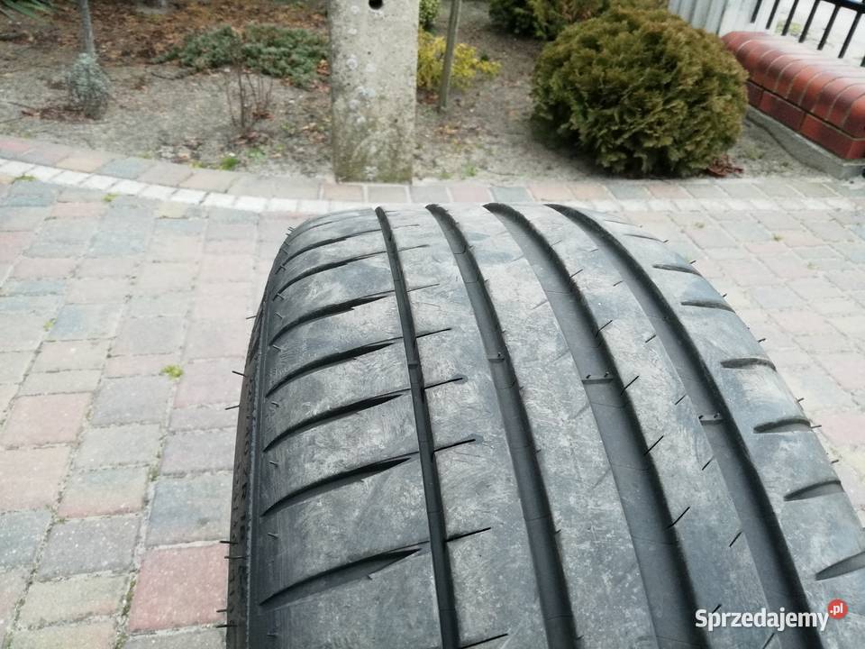 Komplet opon Michelin Pilot Sport 4