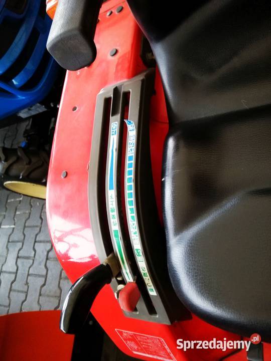 Minitraktorek kompaktowy do sadu YANMAR Ke3D 14