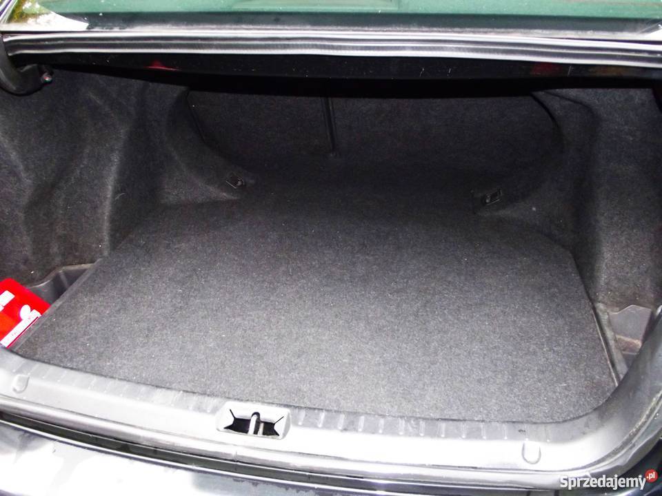 Toyota Avensis Czarna 20 147 Bogata Wersja Rok produkcji 2003 Ostróda