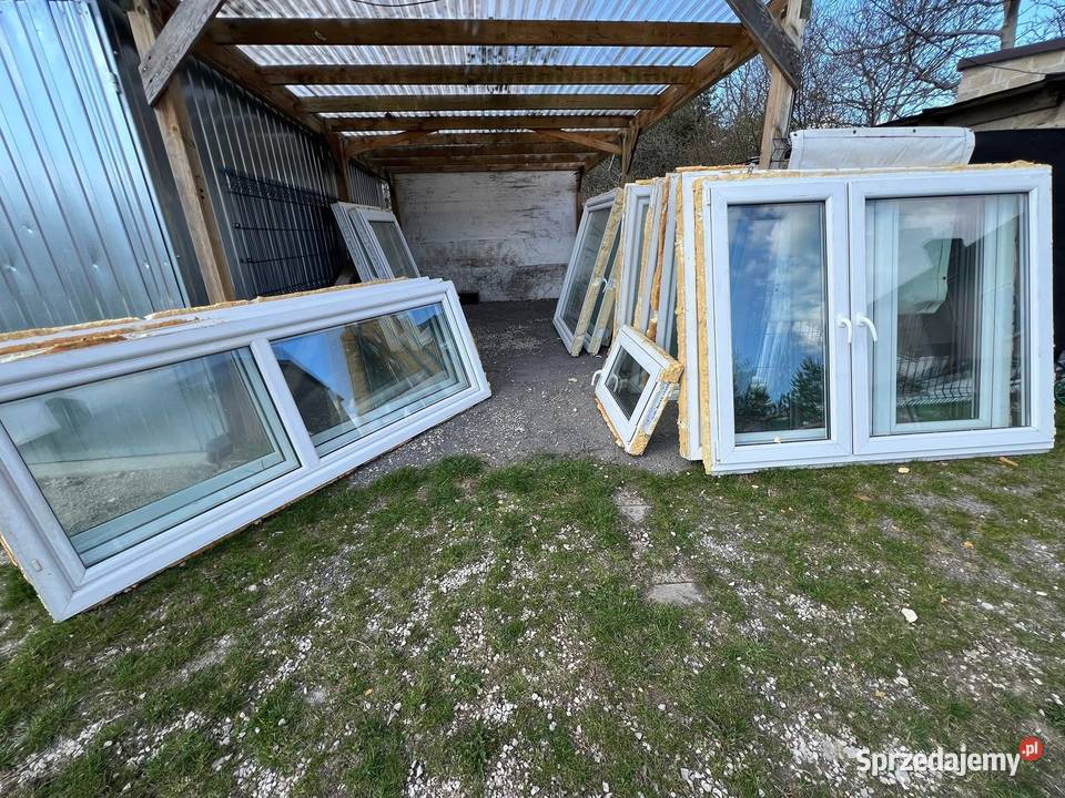 Okna plastikowe białe kompletne z ramami i Radomsko