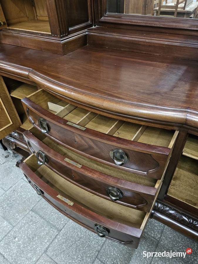 Duży piękny kredens Chippendale Francja