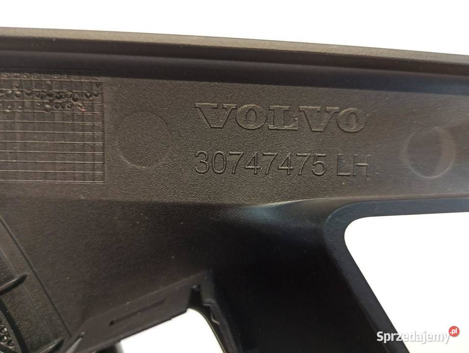 VOLVO V60 LISTWA BOCZKA DRZWI LEWY PRZÓD