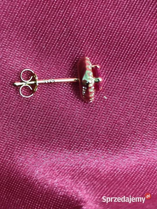 Kolczyki Pandora z głęboko czerwonym sercem