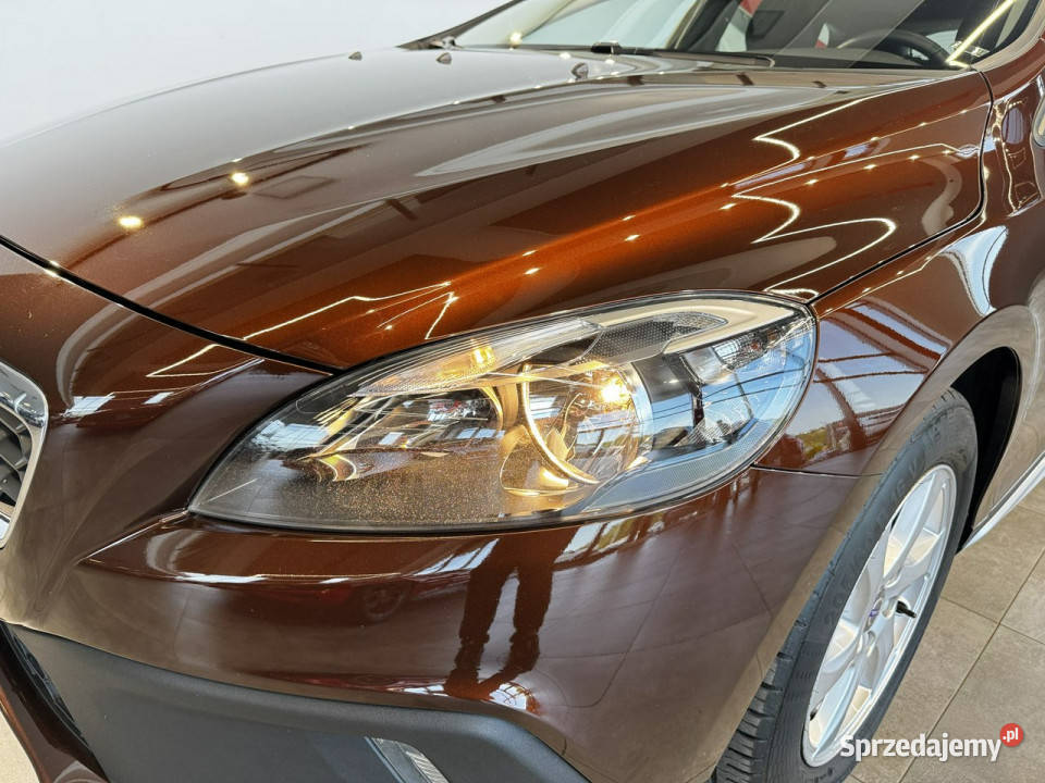 Volvo V40 Cross Country 20 T3 152 M6 2016 r tempomat Myślenice