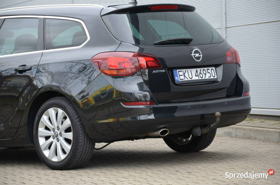 Opel Astra 14T 140 Cosmo Serwis Navi Skóra VAT marża Samochody osobowe Kutno