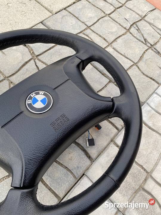Kierownica czteroramienna BMW e36 z taśmą osobowe podkarpackie Bircza sprzedam