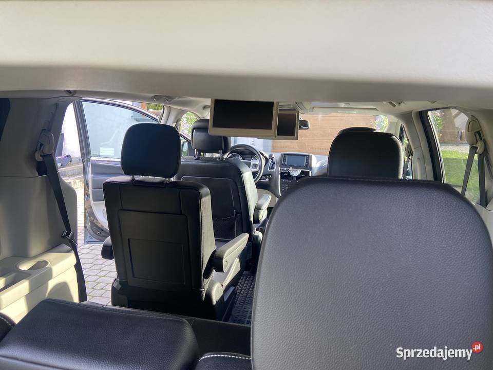 Chrysler TownCountry 2016 r 36 benzyna lpg nieuszkodzony Zamość
