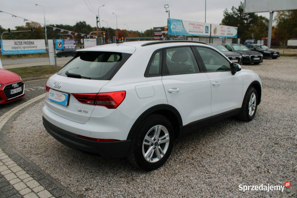 Audi Q3 VIRTUALN netto 69000PLN Gwarancja Salon 127000km Warszawa
