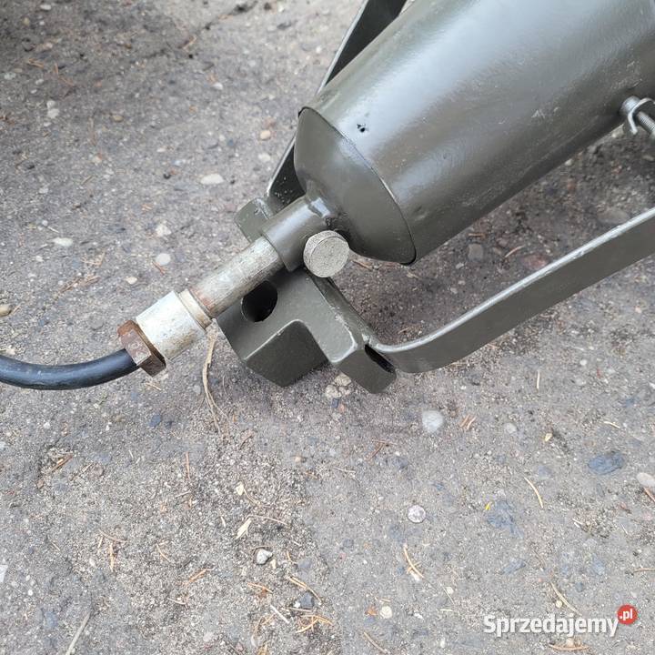 Naświetlacz Typ C4102 220V 200W E27 wojsko lampa Skierniewice